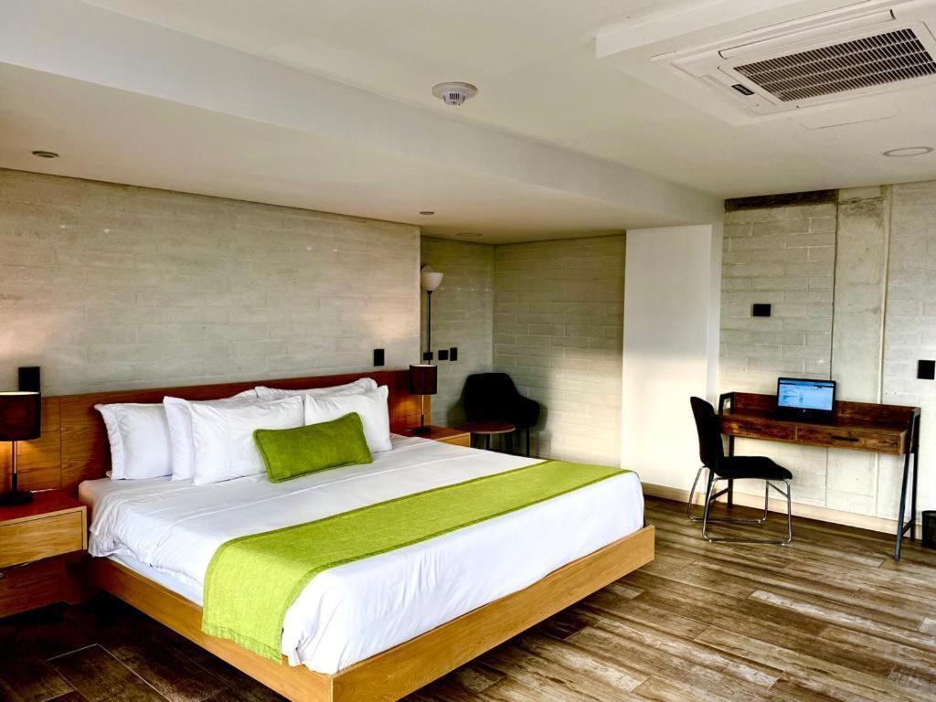 Terra Biohotel Меделин Екстериор снимка