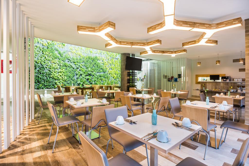 Terra Biohotel Меделин Екстериор снимка