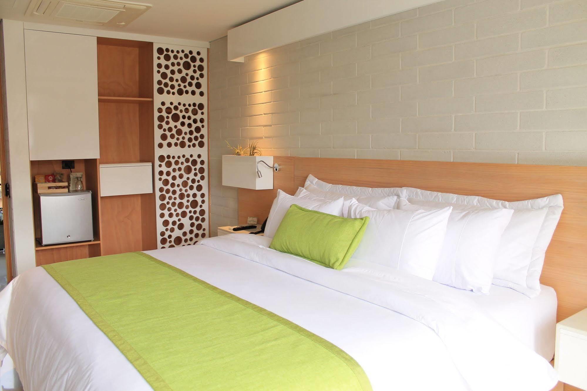 Terra Biohotel Меделин Екстериор снимка